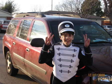 Roberto in band uniform 2009