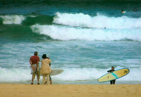 Bondi beach-surfers and watchers_11-09