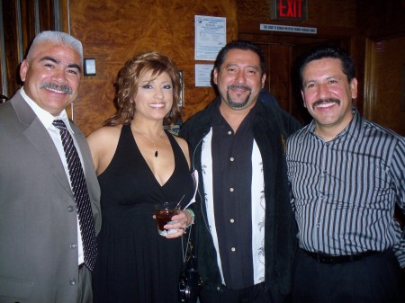 Gary & Lisa Lopez, Jose Serrano on the end