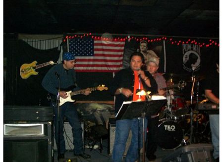 Jammin at Ronnie's Icehouse