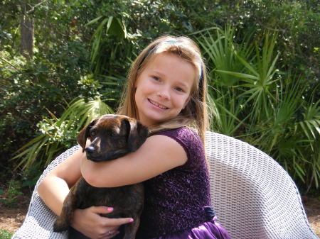 Kinley (granddaughter)with Nala