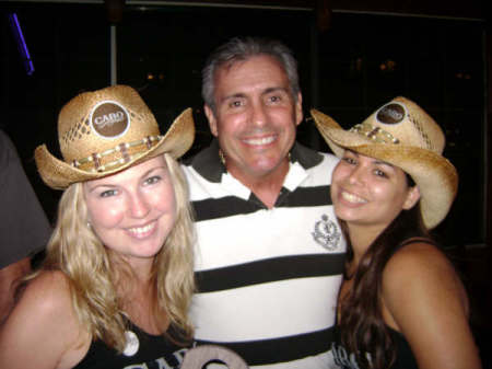 Tommy Mendez & the Cowgirls