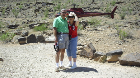 HELICOPTER RIDE DOWN INTO THE GRAND CANYON