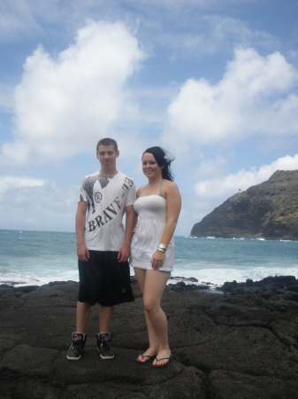 Sean and Larissa Hawaii 09