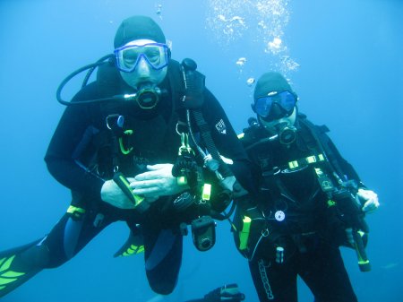 Jody and Barry in Roatan.