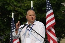 Michael Johns Addresses Quincy, IL Tea Party