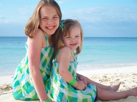 Kennedy & Kamdyn in the Bahamas