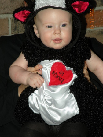 Belle's First Halloween '08