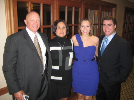 Family Photo at niece's wedding 10/09