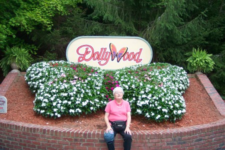 Nana at Dollywood