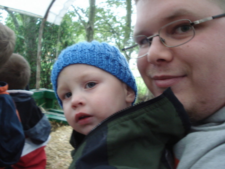 at the pumkin patch with daddy