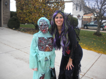 Dr Zombie and Black Widow- Halloween 2009