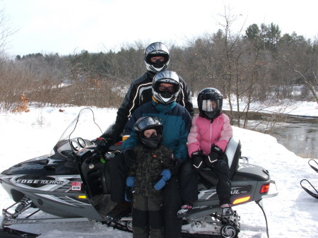 Family Snowmobile trip up north Feb 09