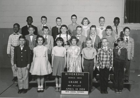 Miss Hall's First Grade class 1956