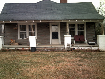 front view of house in n.c.