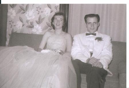 CLASS OF 59 SENIOR PROM  RAY & DORIS