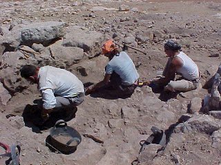 Excavating an Early Bronze Age Gateway