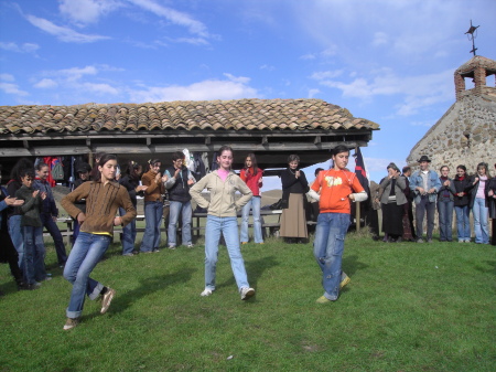 traditional georgian dance
