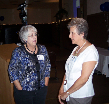 Donna Moore '69 & Marilyn Panchula '69