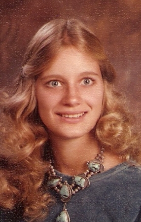 Lisa senior picture 1980