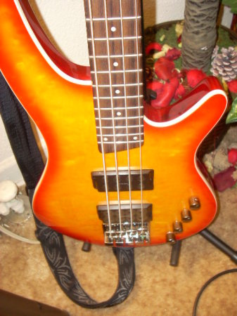 Ibanez 4 String Electric Bass Guitar