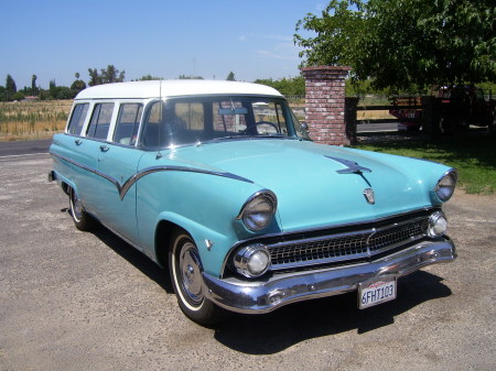 Jim's Wagon '55 Ford