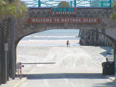 arch at daytona beach