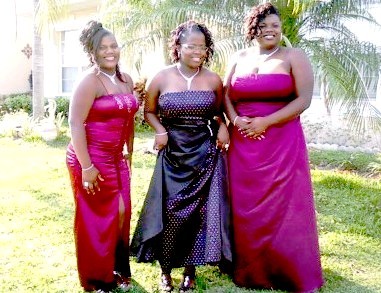 my 3 girls together prom 2009