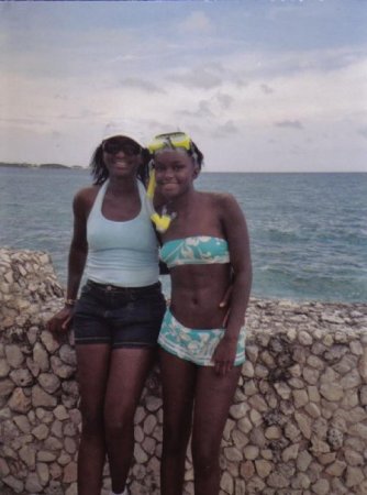 Tracy and daughter in Nassau