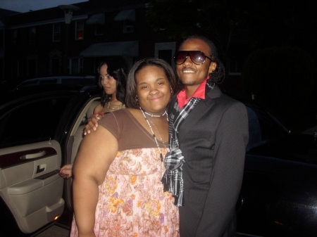 Brandon n Daera Prom09