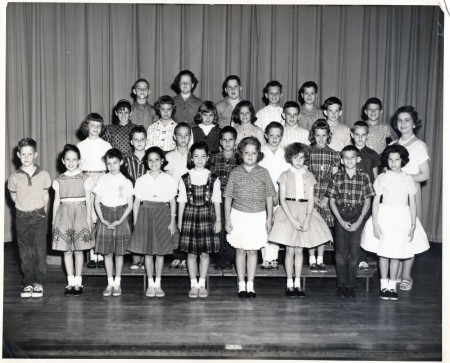 Class of 1970 - as 4th graders at Meadowbrook-