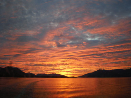 My favorite sunset on an Alaskan cruise, 07.