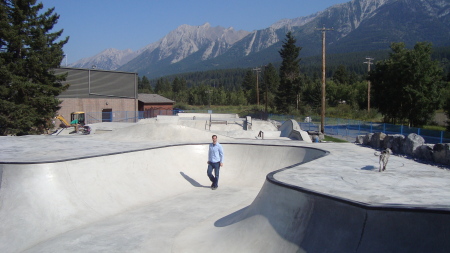 Canmore skatepark - son Trevor