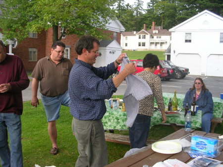 Dan checks out the T-Shirts