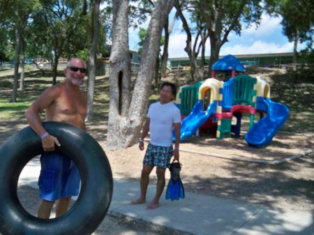 Chick and Rich - Comal River Tubing