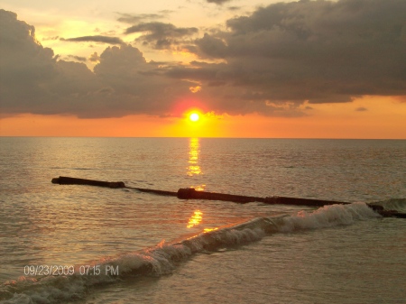 7:15PM-Sept 23 Madeira Beach Sunset (VIEW 2nd)