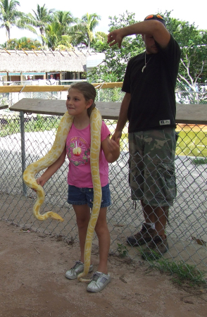 veronica with friend at gator farm 2006