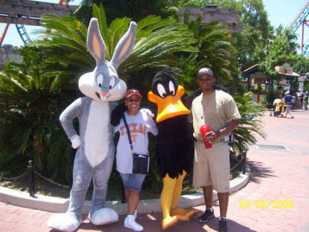 Vickie and Darryl along w/Bugs and Daffy