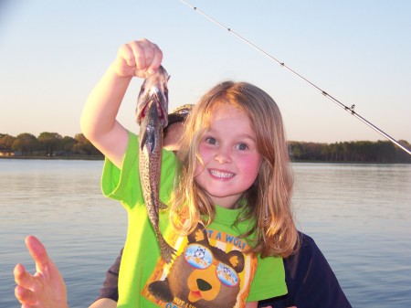 Alyssa finally caught a fish!
