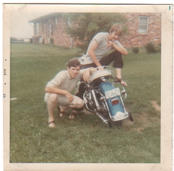 Mike White and Dave King hanging out Aug 1969