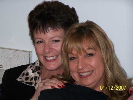 still best friends marie and darlene hall