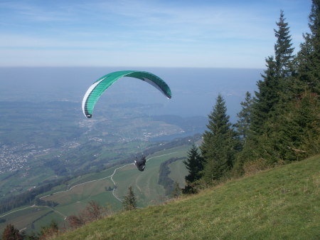 Hang gliding in the Alps