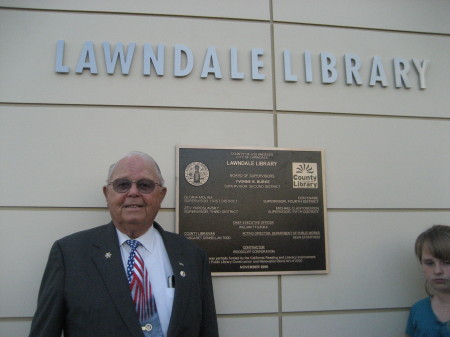 Mayor of Lawndale, Harold Hofmann