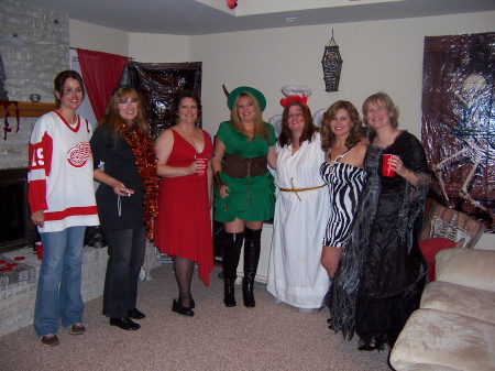 Halloween 2009-Class of '84 girls