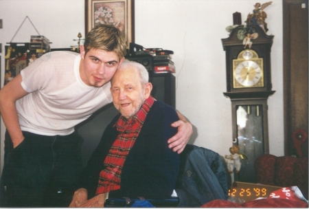 CHRIS & HIS PAWPAW SHORTLY B4 HIS DEATH