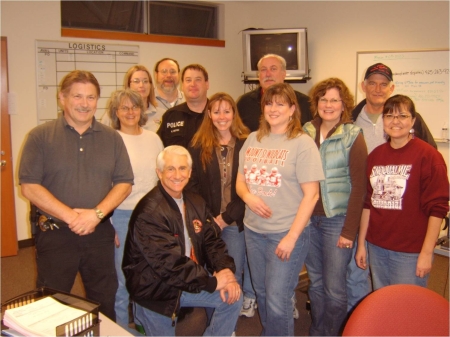 Working Flood Recovery At The EOC, Jan 2009