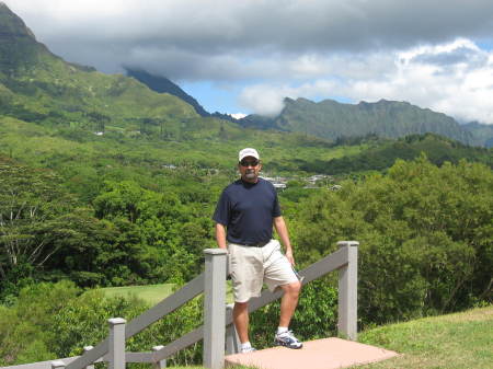 Golf in the mountains of Oahu