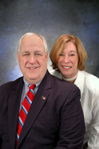 Bill and Nancy Puclicity Photo 002