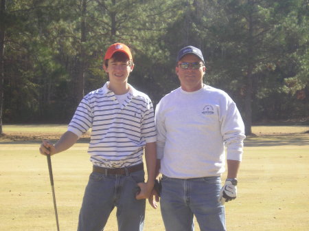 Kenny and Ryan Golf Thanksgiving 2005 002
