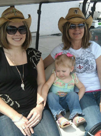 At the rodeo-Allison, Maddie and DD